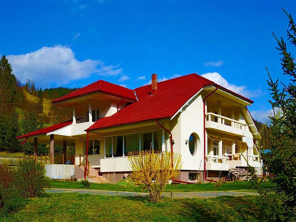 Pensiunea Aurora Izvorul Muntelui Bicaz Exterior foto